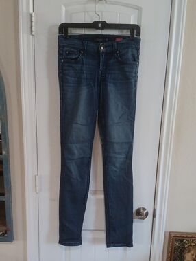 Level 99 Lily Super Skinny Jeans Dark Wash Denim Pants Size 27